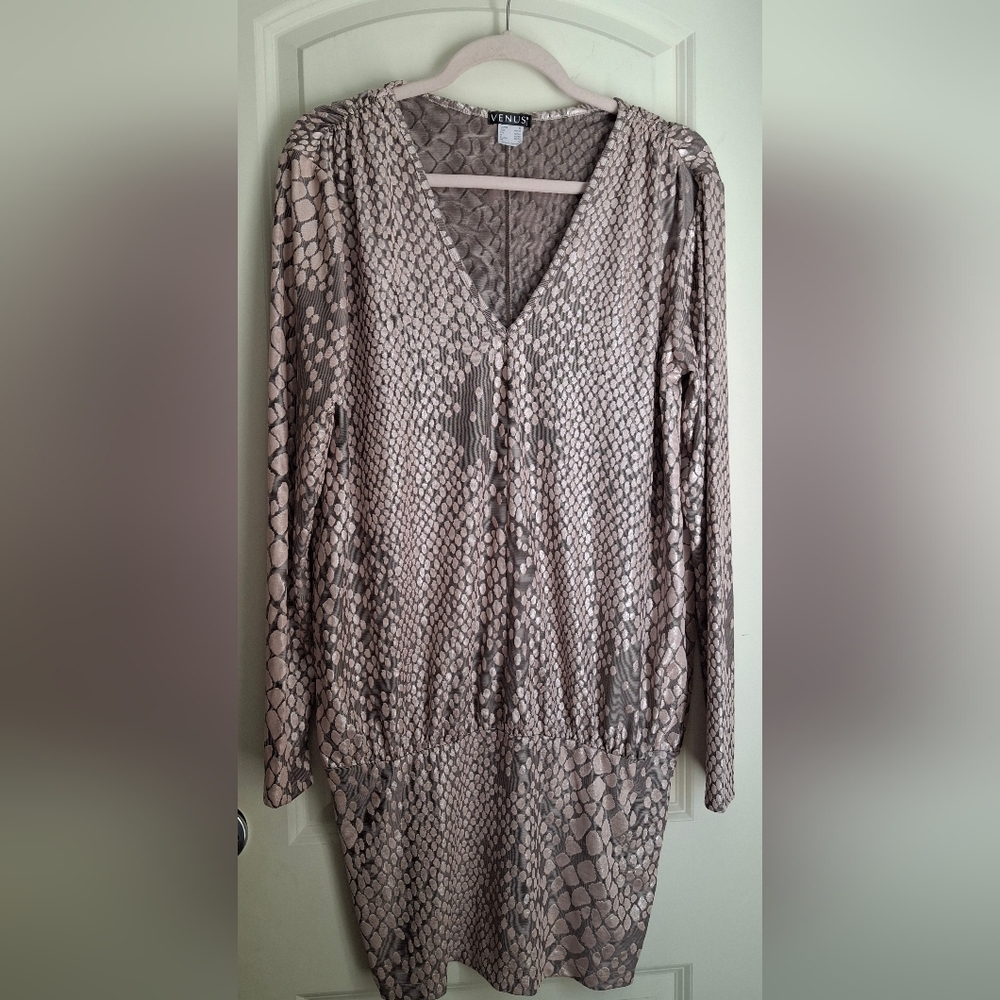Venus gold shiny v_neck blouson‎ dress with oversized top sz medium 80's style